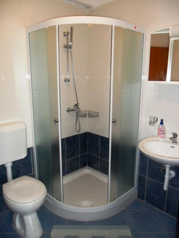 Apartments Kalac 拉宾 外观 照片